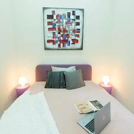 Budapesteasyflat Oktogon Lux *