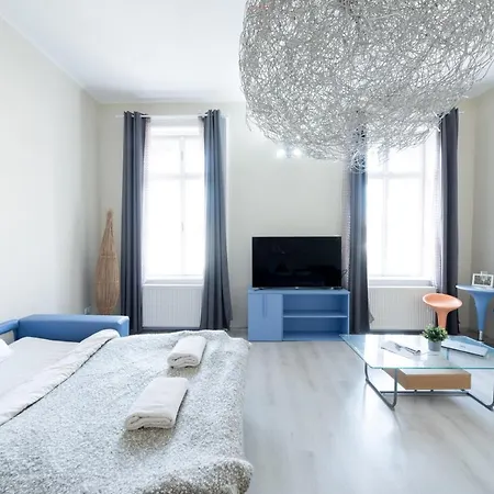 Apartmán Budapesteasyflat Oktogon Lux