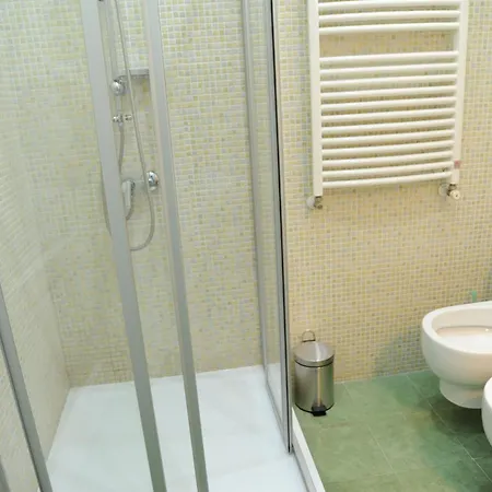 Budapesteasyflat Oktogon Lux Apartment