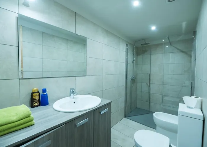 Budapesteasyflat Oktogon Lux * Budapesta