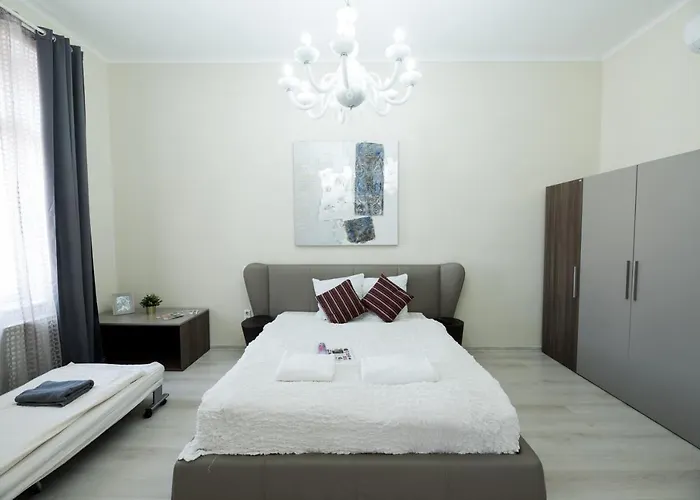Budapesteasyflat Oktogon Lux Apartament