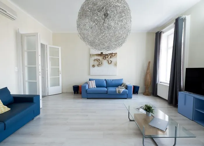 Apartament Budapesteasyflat Oktogon Lux