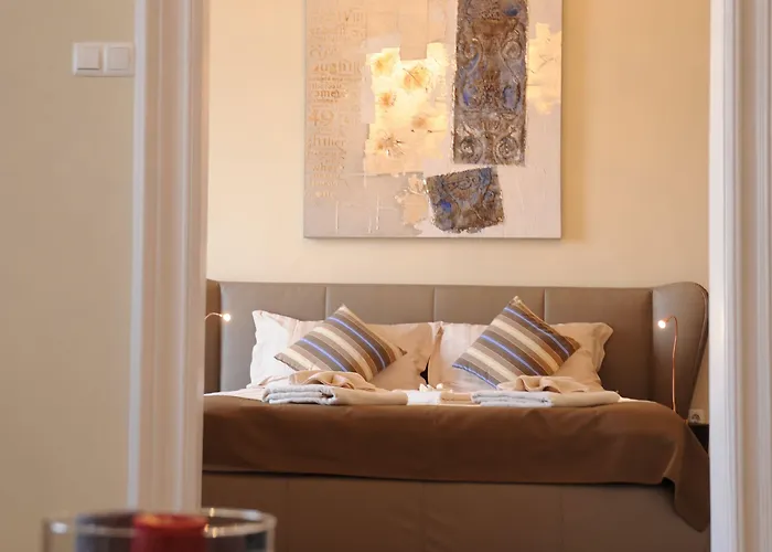 Apartament Budapesteasyflat Oktogon Lux