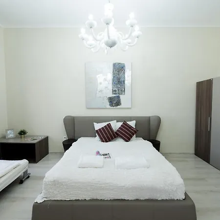 Budapesteasyflat Oktogon Lux Lägenhet
