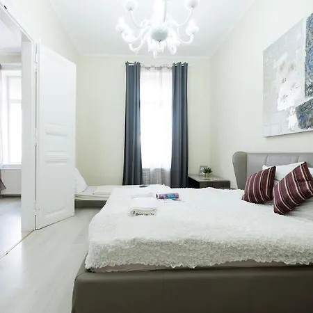 Lägenhet Budapesteasyflat Oktogon Lux Budapest